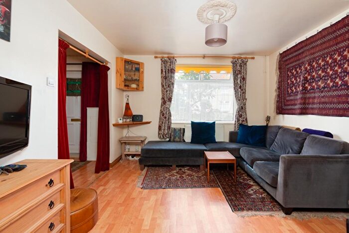 3 Bedroom Semi Detached House For Sale In Gores Marsh Road, Ashton, BS3