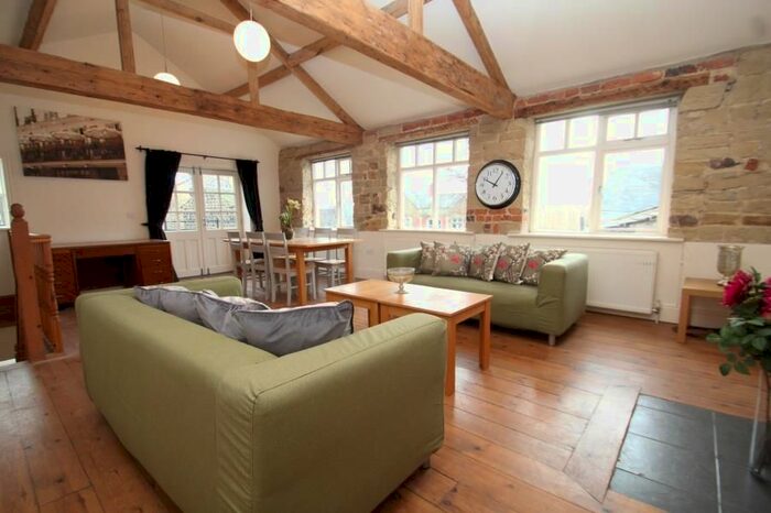 3 Bedroom Semi-Detached House To Rent In Back Allerton Terrace, Chapel Allerton, LS7