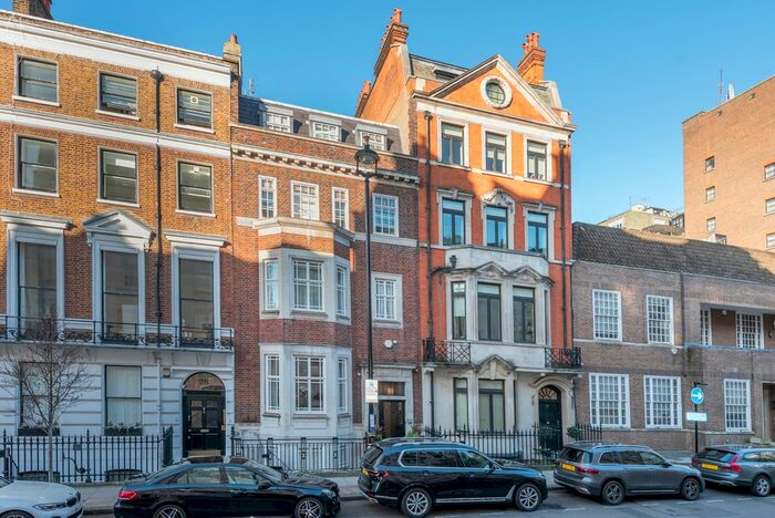 8 Bedroom Terraced House To Rent In Weymouth Street, London, W1G