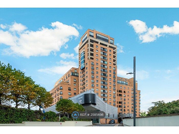 2 Bedroom Flat To Rent In Cromwell Road, London, SW7