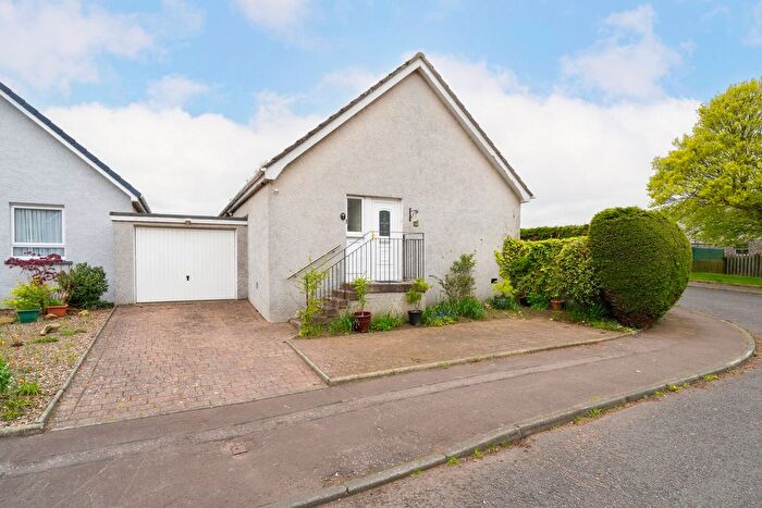 3 Bedroom Link Detached House For Sale In Balrymonth Court, St Andrews, KY16
