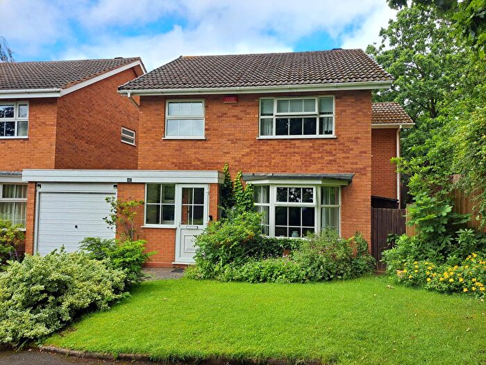 4 Bedroom Detached House For Sale In Rushmoor Close, Sutton Coldfield, B74