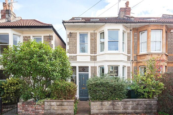 3 Bedroom End Of Terrace House For Sale In Howard Road, Westbury Park, Bristol, BS6