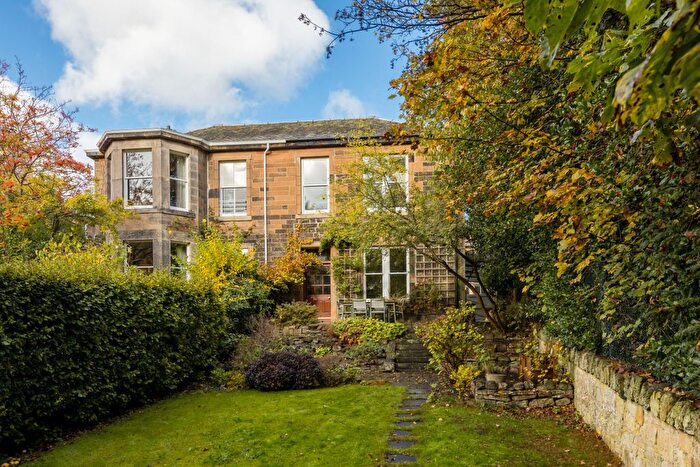 3 Bedroom Semi Detached House For Sale In Lothian Bank, Eskbank, EH22