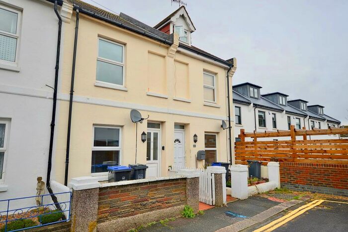 2 Bedroom Detached House To Rent In Providence Terrace, Worthing, BN11