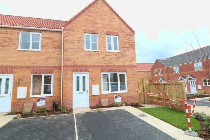 3 Bedroom End Of Terrace House To Rent In Astoria Close, Goldthorpe, Rotherham, S63
