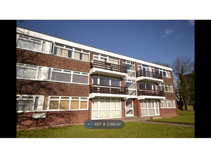 2 Bedroom Flat To Rent In Bourne Way, Bromley, BR2