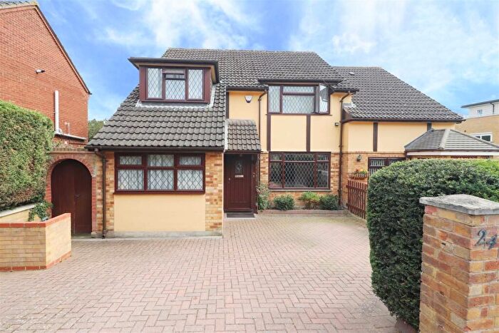 4 Bedroom Semi Detached House For Sale In Reservoir Road, Ruislip, HA4
