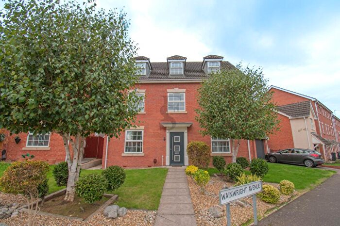 6 Bedroom Detached House For Sale In Wainwright Avenue, Hamilton, Leicester, LE5