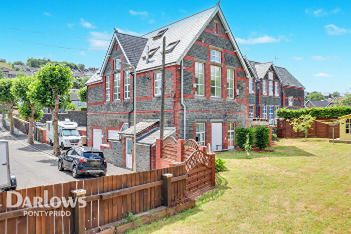 5 Bedroom Detached House For Sale In Broadway, Pontypridd, CF37