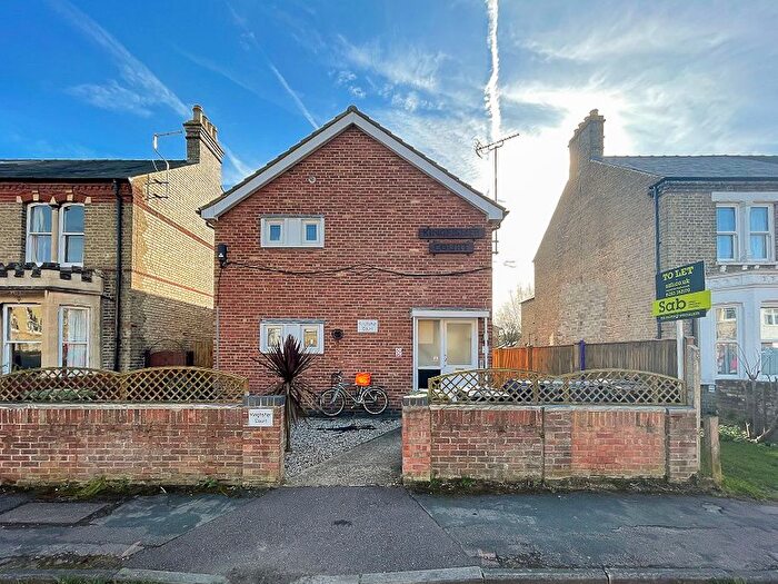 1 Bedroom Flat To Rent In Kingfisher Court, Halifax Road, Cambridge, CB4