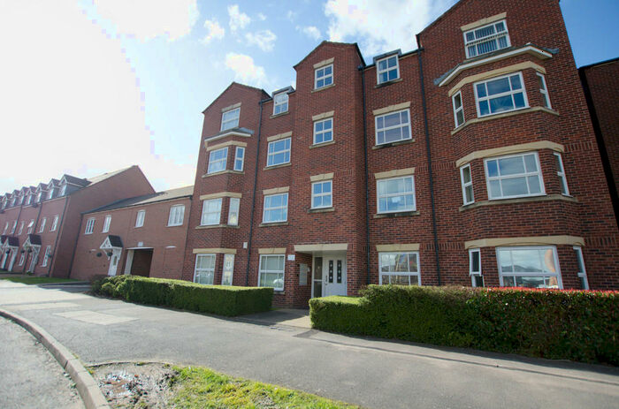 2 Bedroom Apartment To Rent In Wharf Lane, Solihull, B91