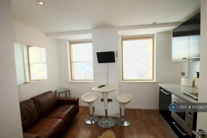 1 Bedroom Flat To Rent In Wellington Street, Leeds, LS1