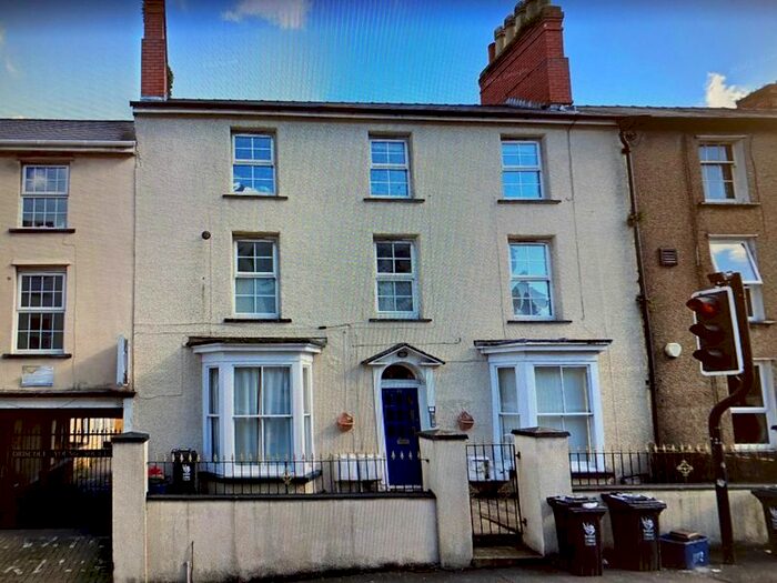2 Bedroom Flat To Rent In Stow Hill, Newport, NP20
