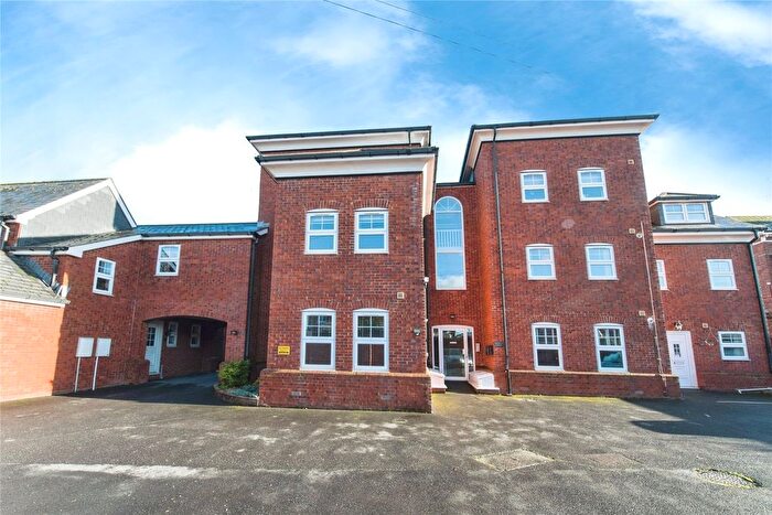 2 Bedroom Flat For Sale In Alphington Road, Devon, EX2