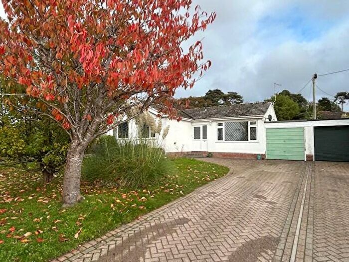 3 Bedroom Bungalow For Sale In Hillside Road, Corfe Mullen, Wimborne, BH21