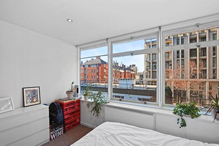 1 Bedroom Flat To Rent In Millbank Court, John Islip Street, London, SW1P