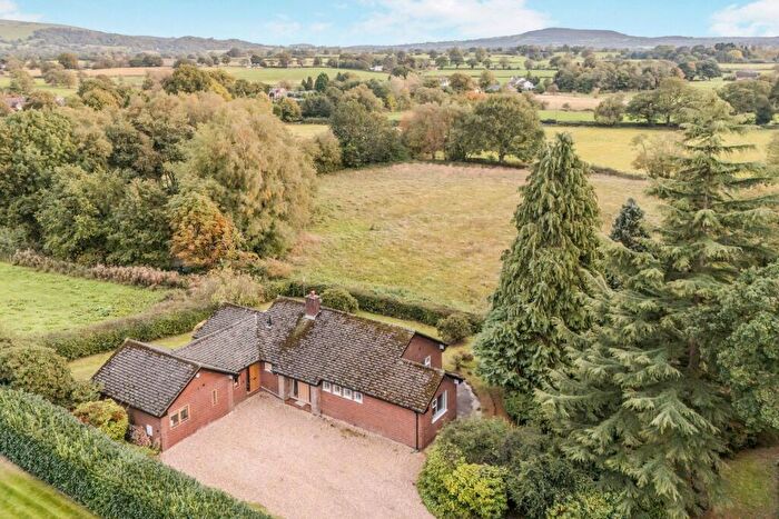 4 Bedroom Bungalow To Rent In Lowes Lane, Gawsworth, Macclesfield, Cheshire, SK11