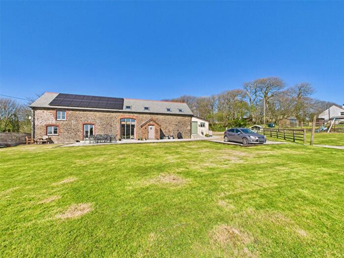 4 Bedroom Barn Conversion For Sale In Bradworthy, Holsworthy, Devon, EX22