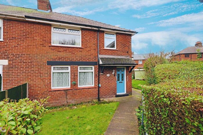 4 Bedroom Semi-Detached House For Sale In Bryn Gwenfro, Tanyfron, Wrexham, LL11