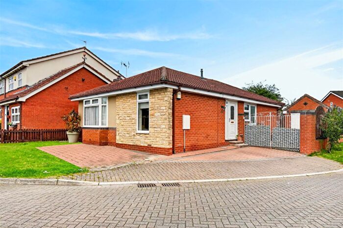 3 Bedroom Detached Bungalow For Sale In Wolviston Avenue, York, YO10