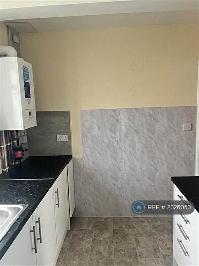 1 Bedroom Flat To Rent In Above, Hornchurch, RM11