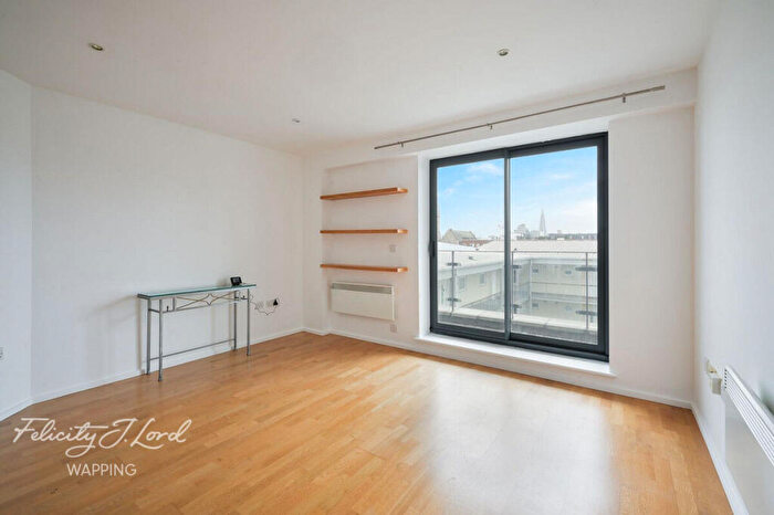 1 Bedroom Flat For Sale In Devonport Street, London, E1