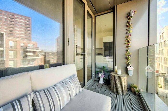 1 Bedroom Flat For Sale In Kilburn Park Road, West Kilburn, London, NW6