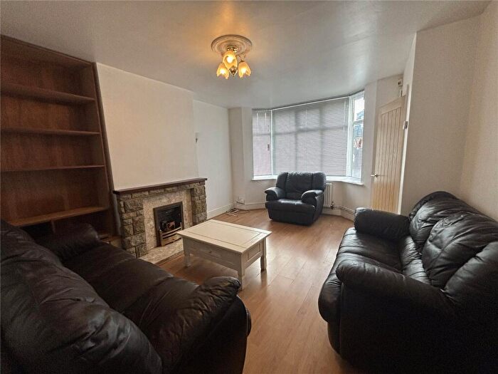 4 Bedroom Semi Detached House To Rent In Luckington Road, Bristol, Somerset, BS7