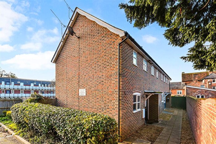 1 Bedroom End Terrace House For Sale In Rack Close, Andover, SP10