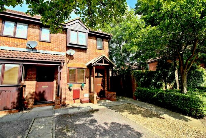 1 Bedroom End Of Terrace House To Rent In Holton Hill, Emerson Valley, Milton Keynes, MK4