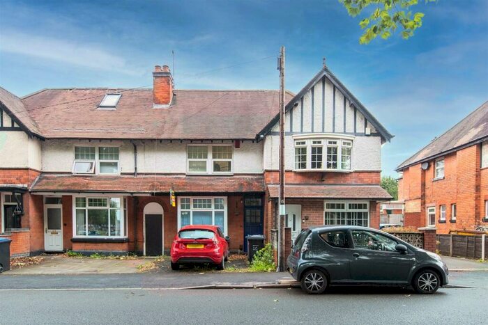 4 Bedroom House To Rent In Umberslade Road, Selly Oak, Birmingham, B29