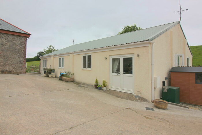 2 Bedroom Semi-Detached Bungalow To Rent In Court Vollard, Trematon, Saltash, PL12