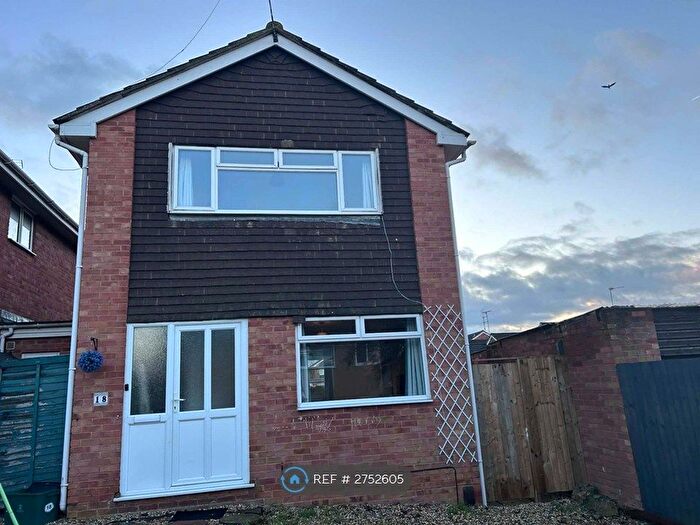 3 Bedroom Detached House To Rent In Kerstin Close, Cheltenham, GL50