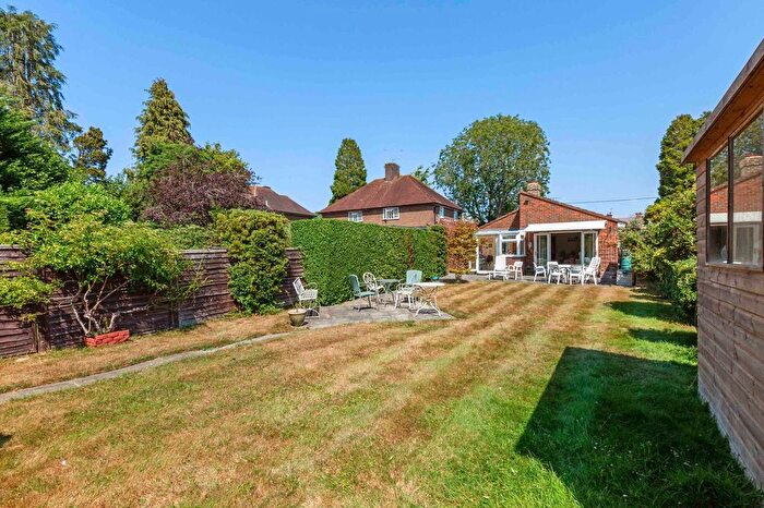 3 Bedroom Detached House For Sale In Moat Lane, Prestwood, HP16