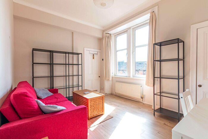 1 Bedroom Flat To Rent In L – St Leonards Bank, Edinburgh, EH8