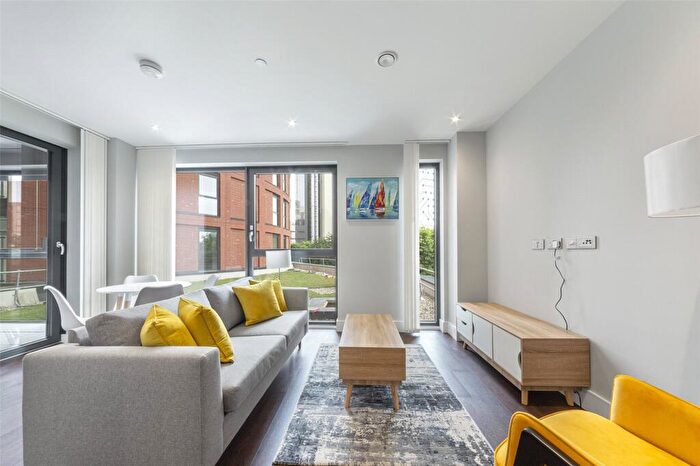 1 Bedroom Apartment To Rent In Avalon Point, Silvocea Way, London, E14