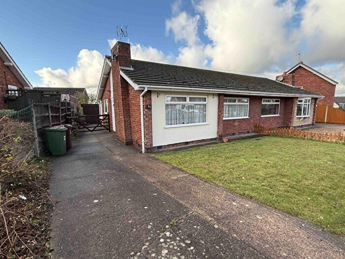 2 Bedroom Bungalow For Sale In Sherburn Crescent, Scunthorpe, DN15