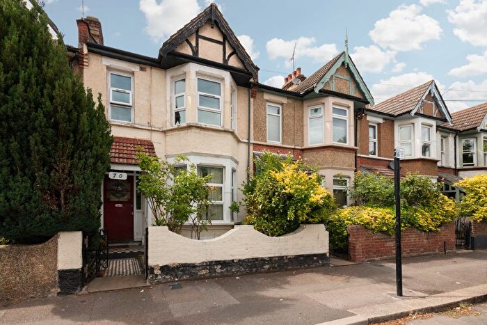 3 Bedroom Semi-Detached House For Sale In Richmond Road, Leytonstone, London, E11