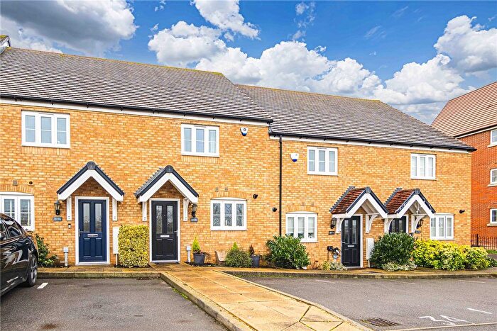 2 Bedroom Terraced House For Sale In Pipit Walk, Apsley, Hemel Hempstead, Hertfordshire, HP3