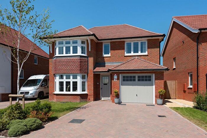 4 Bedroom Detached House For Sale In Ambrose Avenue, Herne Bay, CT6