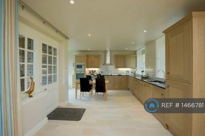 2 Bedroom Detached House To Rent In Prestondene Coach House, Pathhead, EH37