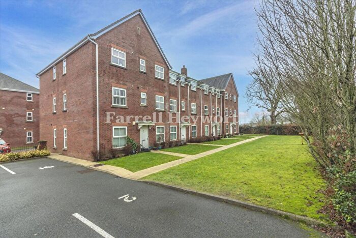 2 Bedroom Flat For Sale In Marchwood Close, Blackrod, Bolton, BL6