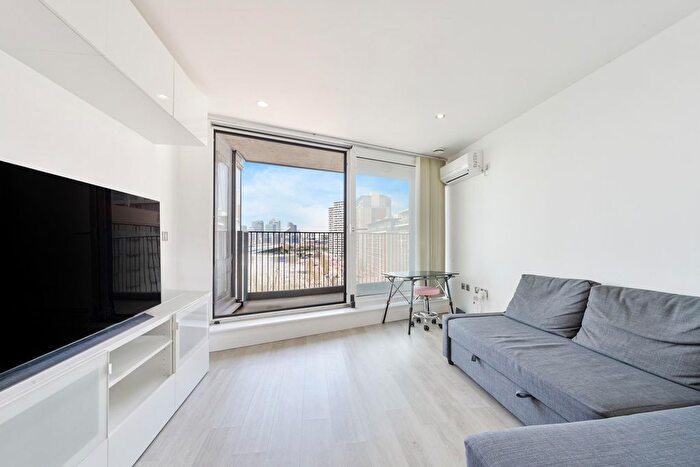 1 Bedroom Flat For Sale In Balearic Aparments, Western Gateway, E16