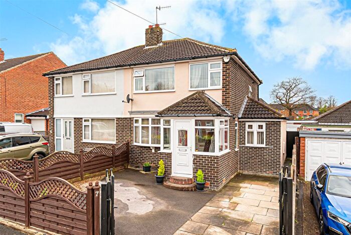 3 Bedroom Semi Detached House For Sale In St. Clair Road, Otley, LS21