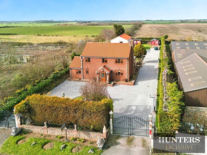 4 Bedroom Detached House For Sale In Hornsea Road, Skipsea, Driffield, YO25