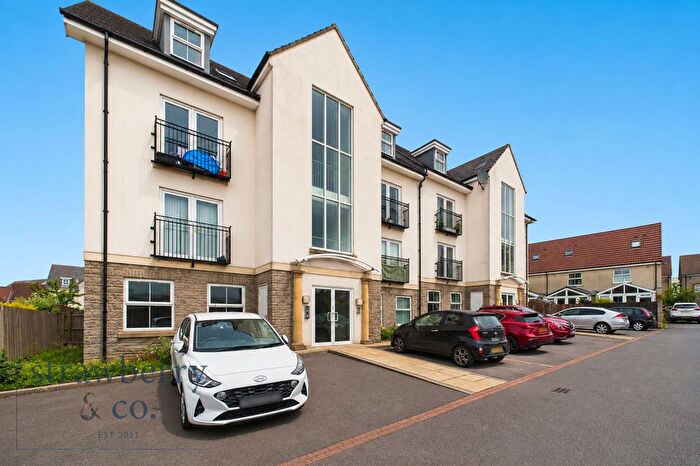 2 Bedroom Flat For Sale In Barter Close, Kingswood, BS15