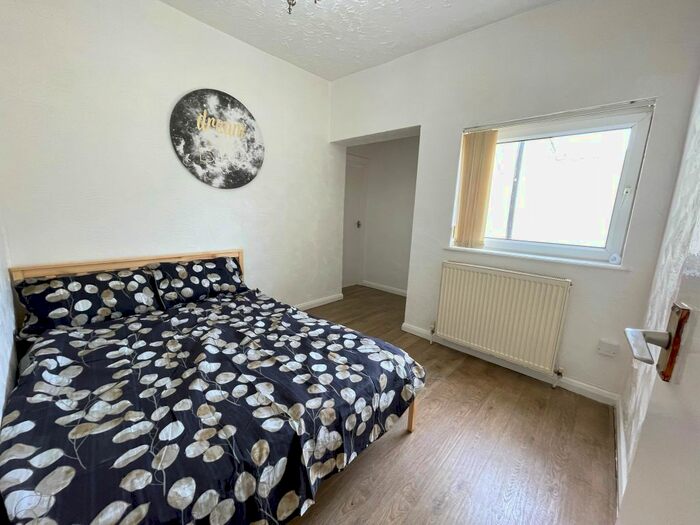 2 Bedroom Flat To Rent In , St Christophers Flats, Hall Flat Lane, Doncaster, DN4