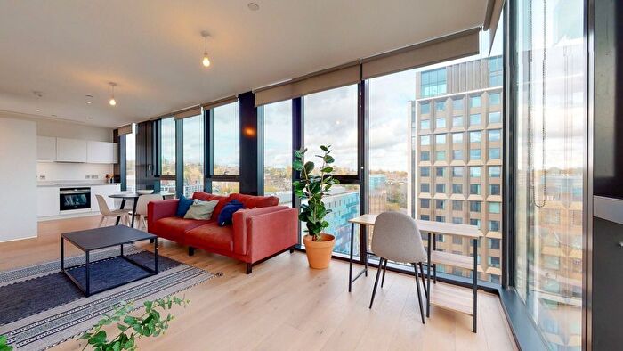 1 Bedroom Flat To Rent In Highgate Hill, London, N19