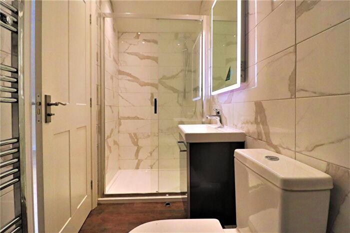 2 Bedroom Apartment To Rent In London Road, Oadby, Leicester, LE2